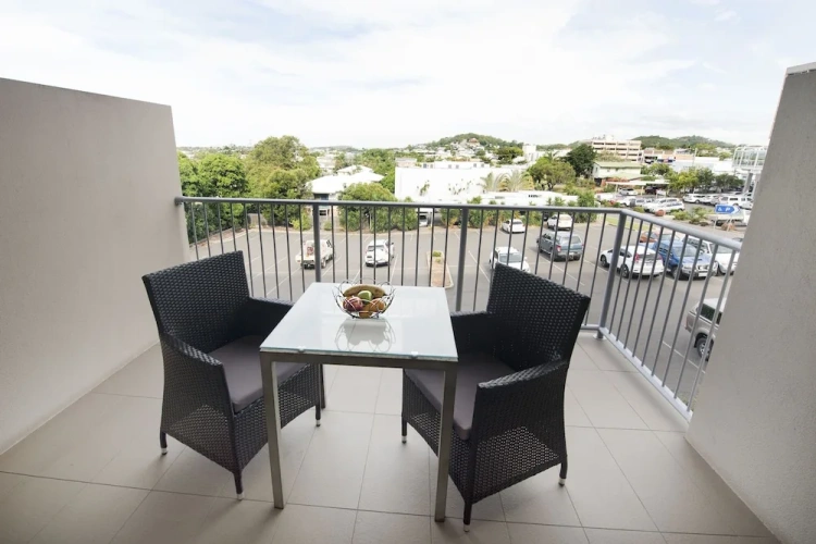 3 Bedrooms Penthouse Apartment