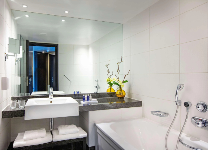 Park Plaza London Riverbank photo 8