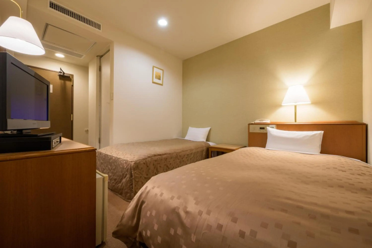 Pacific Hotel Shiroishi