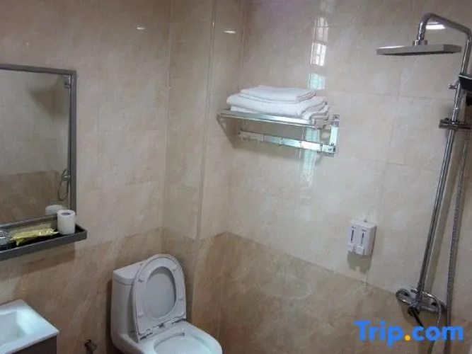 Yizhang Materials Business Hotel