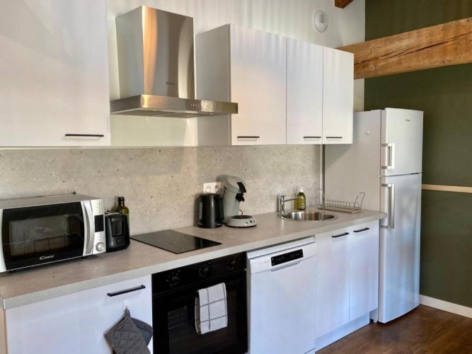 1 Bedroom Apartment