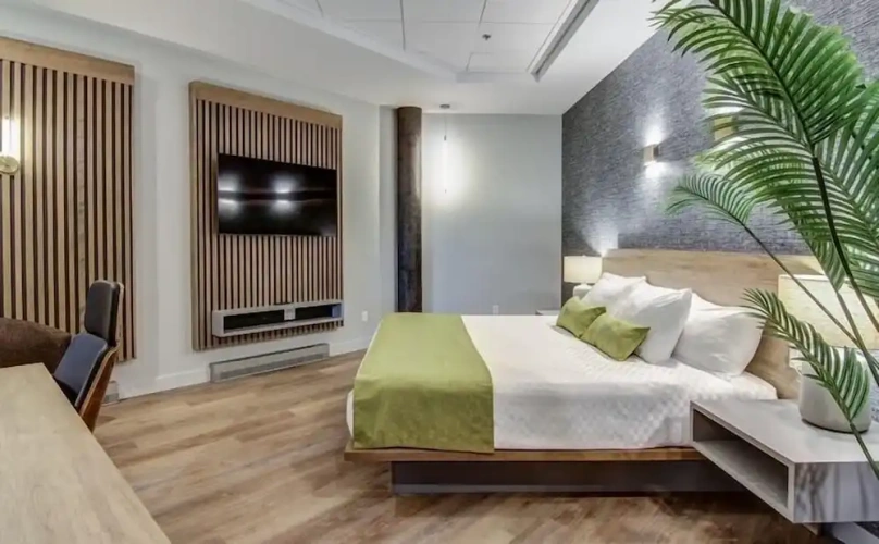 Standard Family room