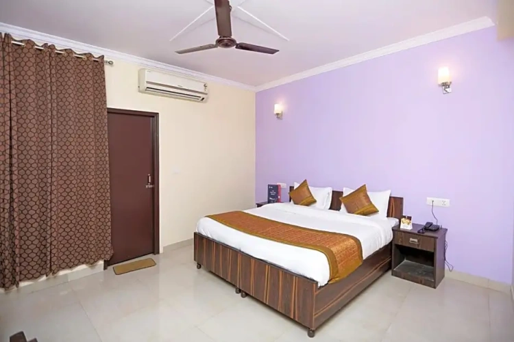 Classic Triple room