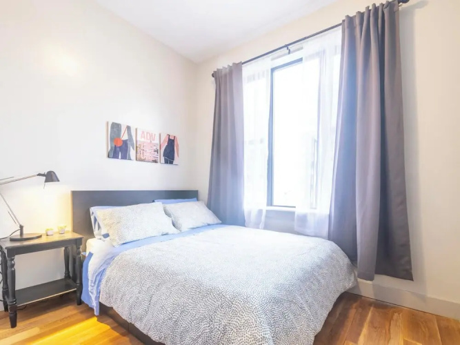 Guest Room Near Williamsburg