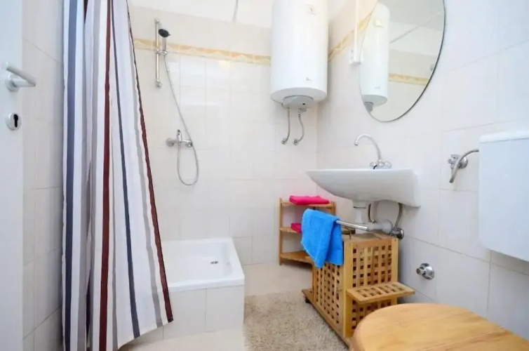 Apartments Ivan