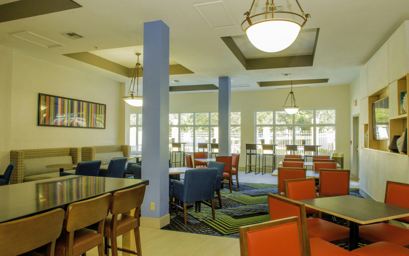 Holiday Inn Express & Suites St. Petersburg North (I-275) photo 30