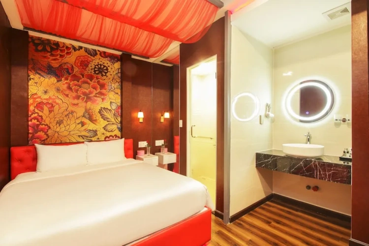 Superior room