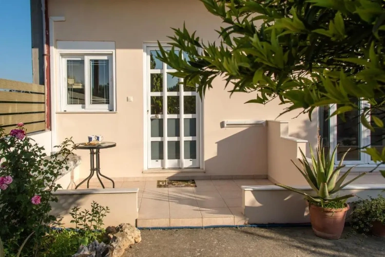 1 Bedroom Double Apartment