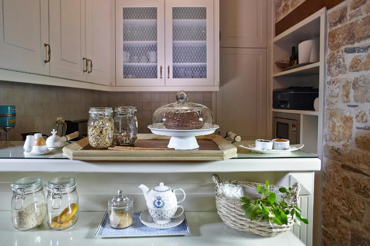 Kastro Guesthouse