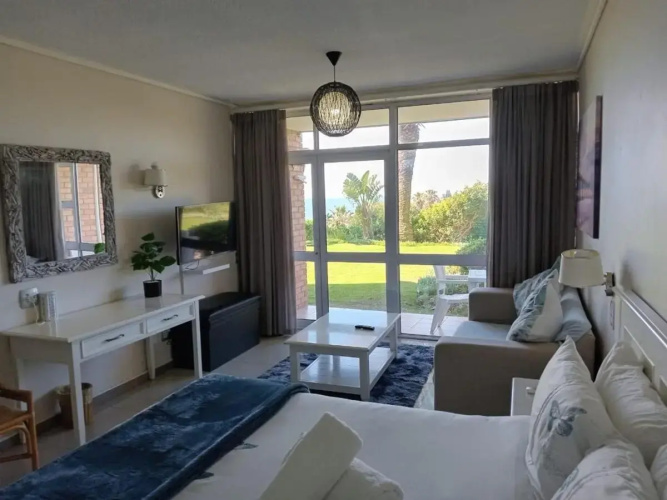 @35 Brookes Suites seaside escape