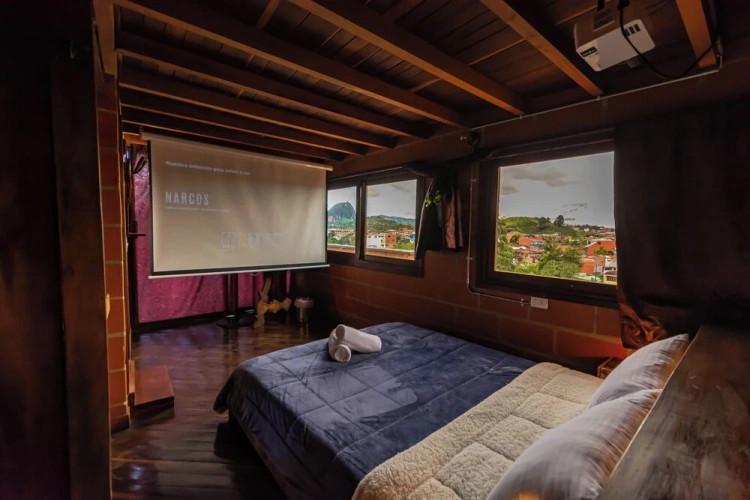 Executive Suite with city view