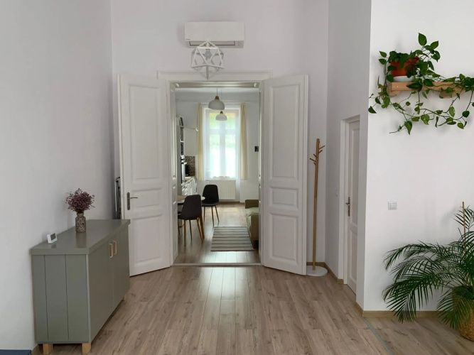Charming Central Apartments
