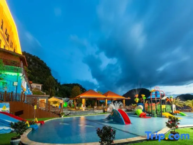 Yumawan Hot Spring Hotel (Anshunxi High-speed Railway Station Olympic Sports Center) - Anshun