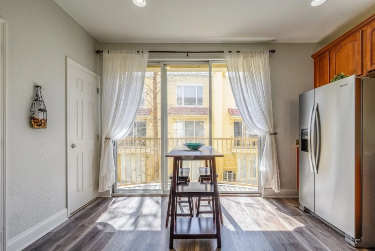 Casa Bella Townhome 3 Bedroom Condo by RedAwning