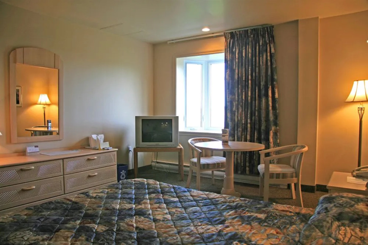 Auberge Madeli-Inn