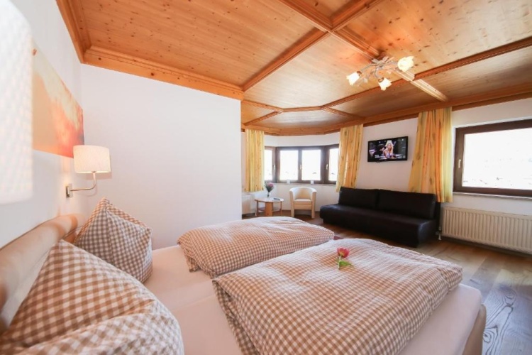 2 Bedrooms Double Apartment