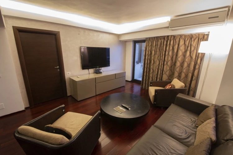 2 Bedrooms Luxury Apartment