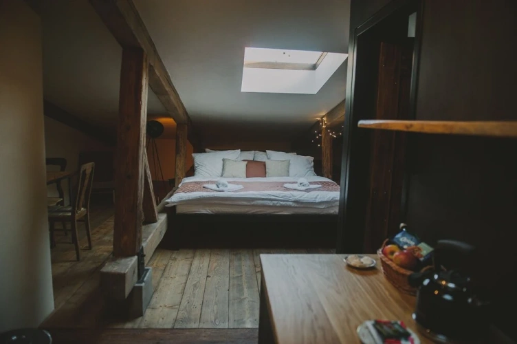 Deluxe Double Attic room