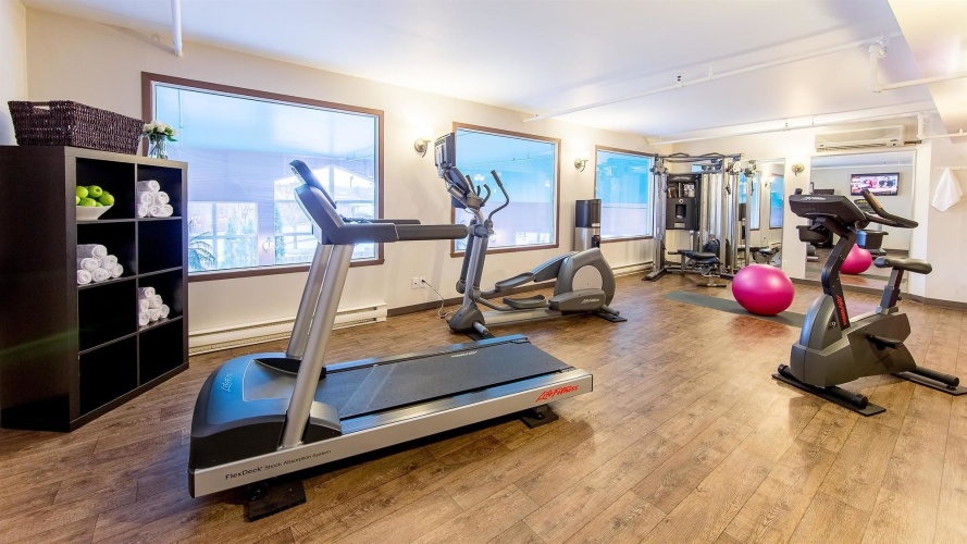 Best Western Hotel Brossard photo 22