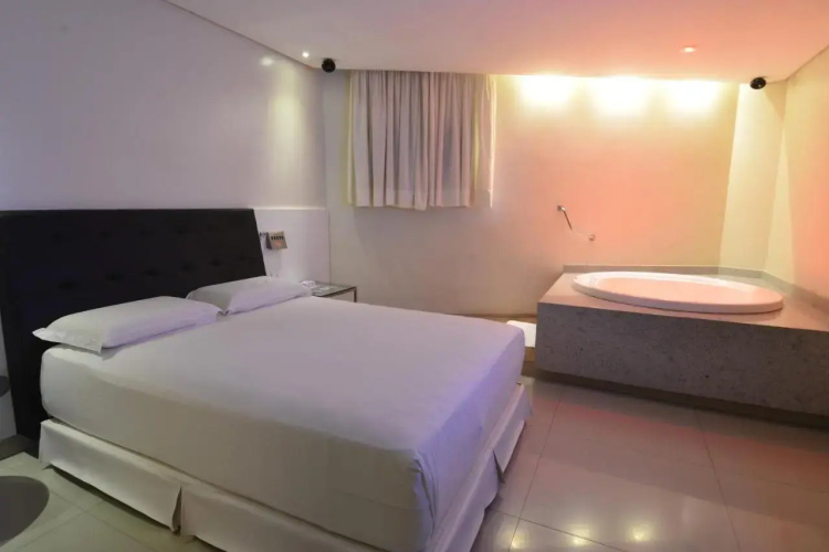 Eros Hotel Afogados