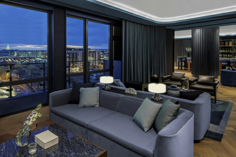 The Morrow Washington DC, Curio Collection by Hilton photo 8