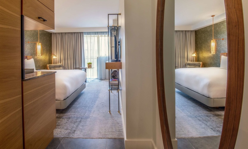 Lincoln Plaza London Curio Collection By Hilton photo 7
