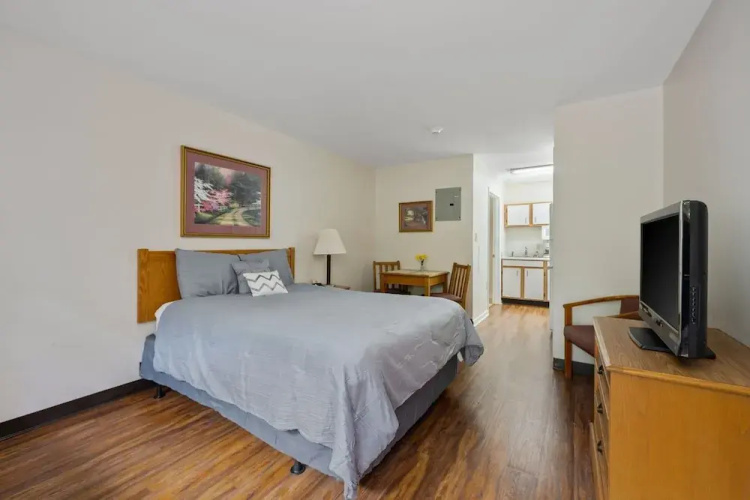 Affordable Suites Hickory/Conover