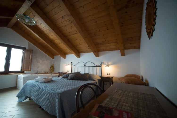 Luxury Double room with balcony and with sea view