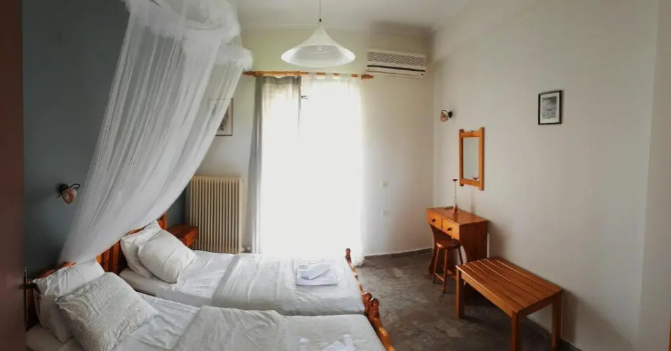 Antzela Apartments