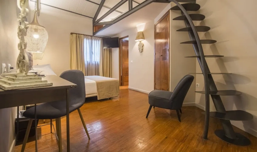 Superior room with balcony