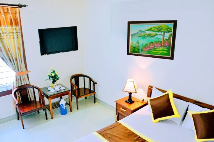 Ha Minh Hotel