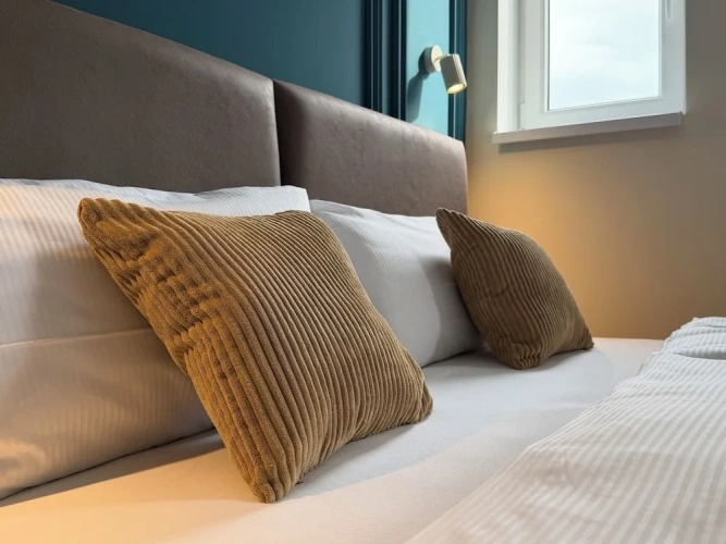 Deluxe Double room with city view