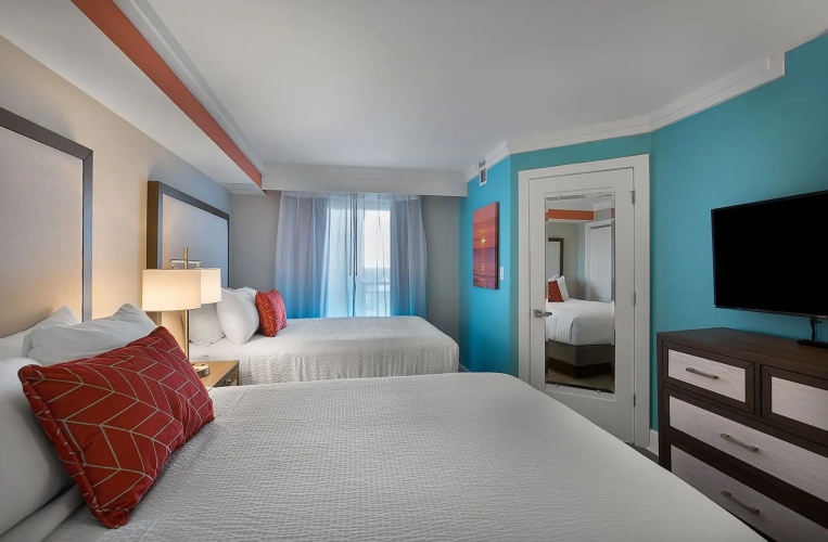 Grande Cayman Resort