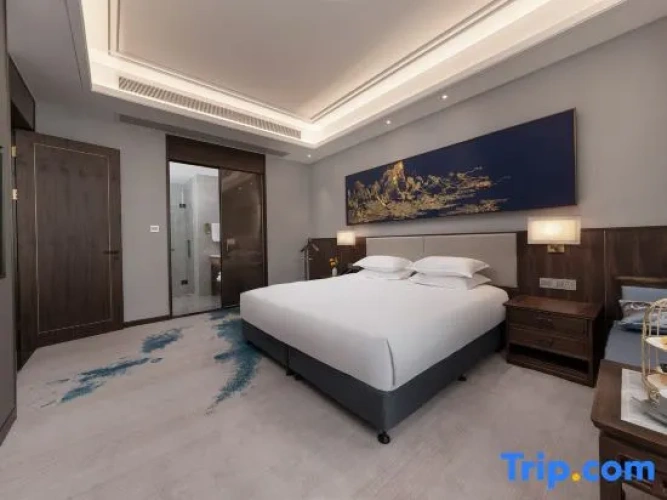 Deluxe Double Suite
