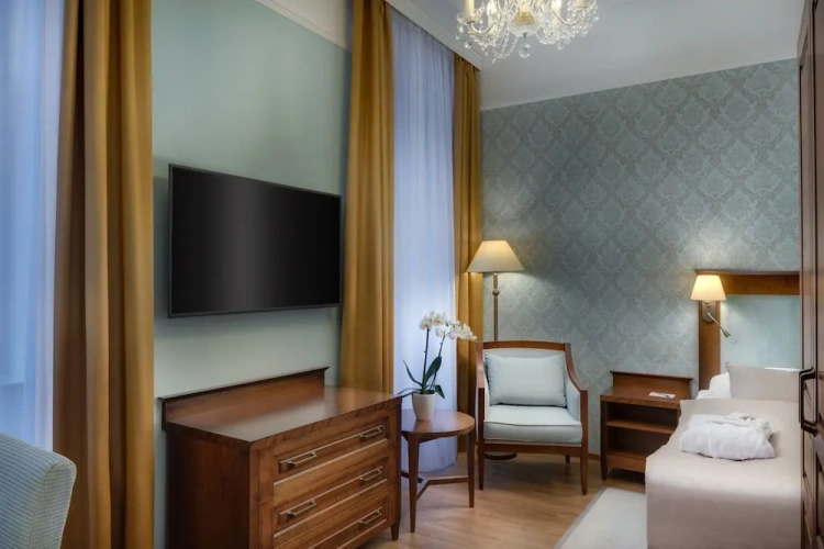 Premium Single room