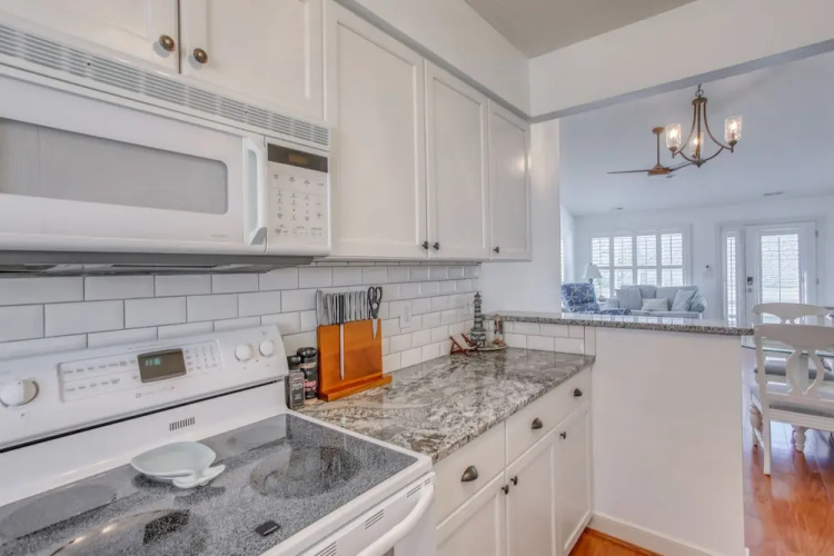 Walk to Beach: Home w/ Pool Access in Myrtle Beach