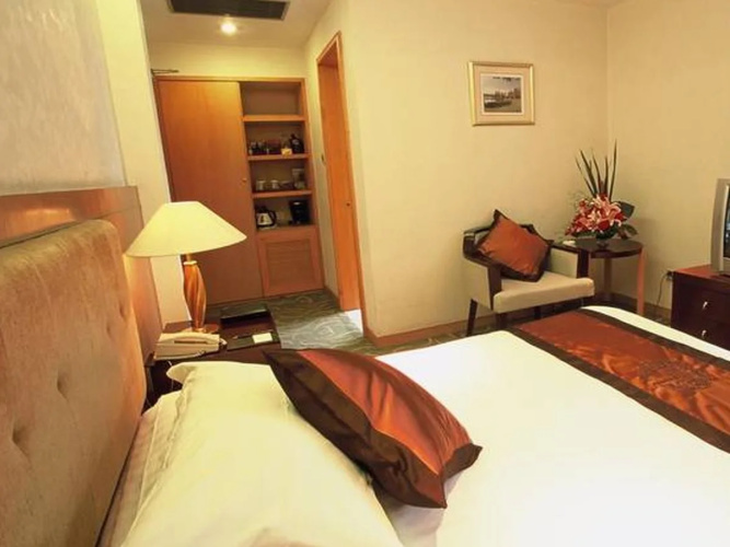 Donghu Guest House