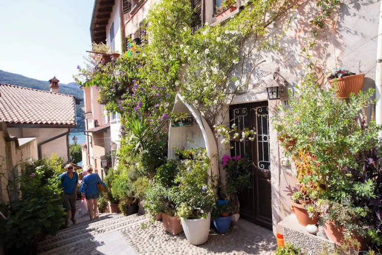 Il Giardino Di Dante Stresa Center