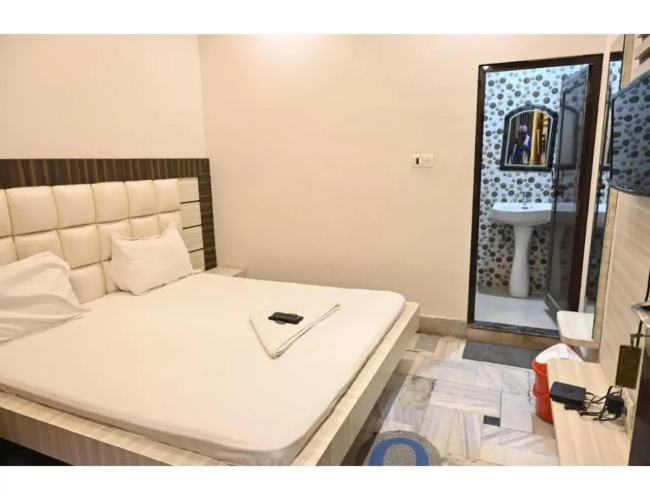 Hotel Arya