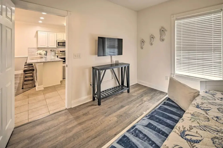 Myrtle Beach Resort Retreat w/ Pool & Pond Views!