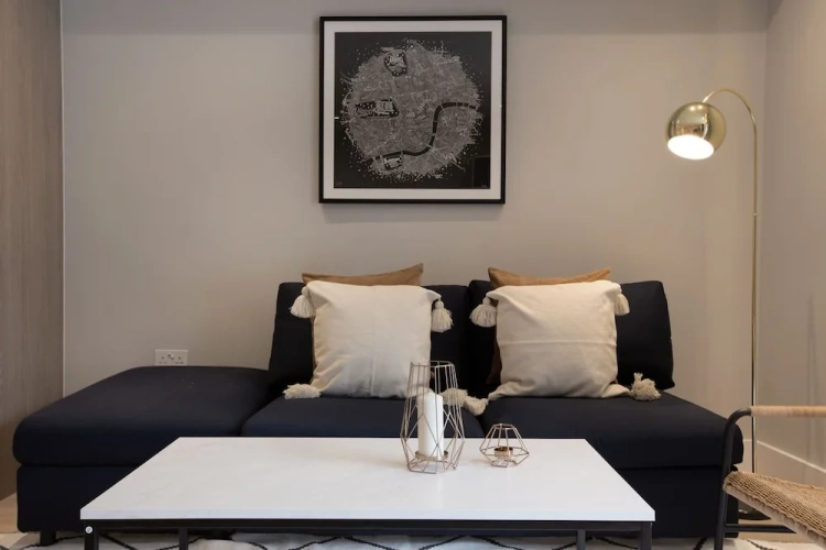 2 Bedrooms Classic Apartment
