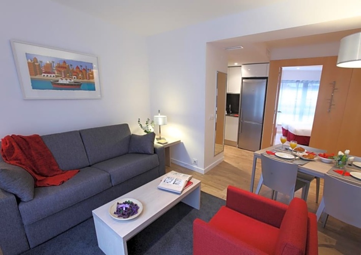 1 Bedroom Quadruple Apartment