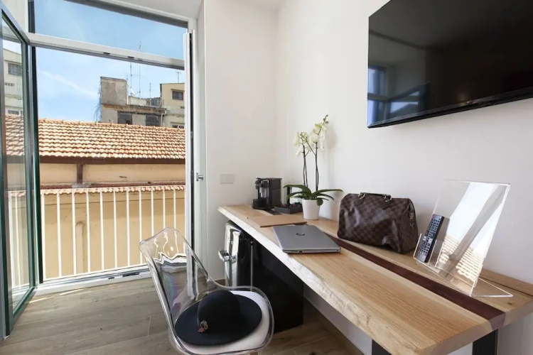 Lidia Rooms & Suites
