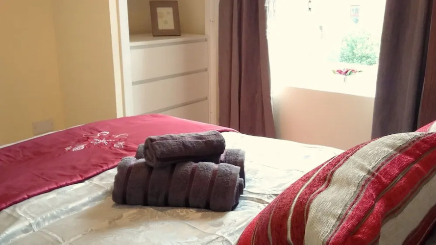 2 Bed Apartment in the West End
