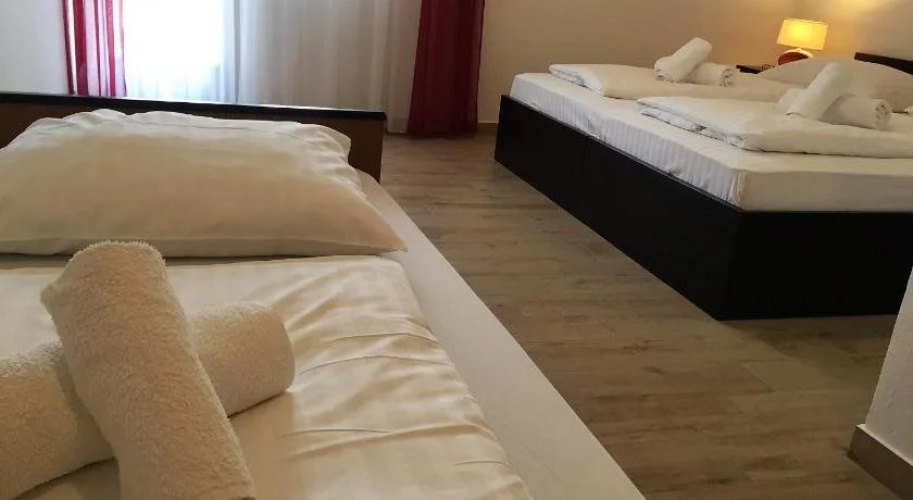 Rooms & Pansion Odmor