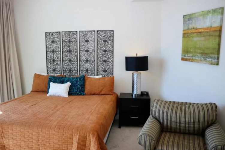 Bella Luna by Prickett Properties