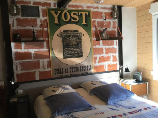 La Maison de Jean (Adults Only)