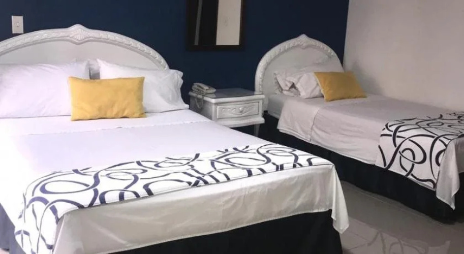 Hotel Suite Santa Rosa