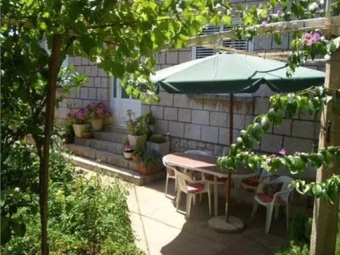 Guest House Drage