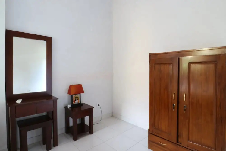 Oka Kartini Bungalows